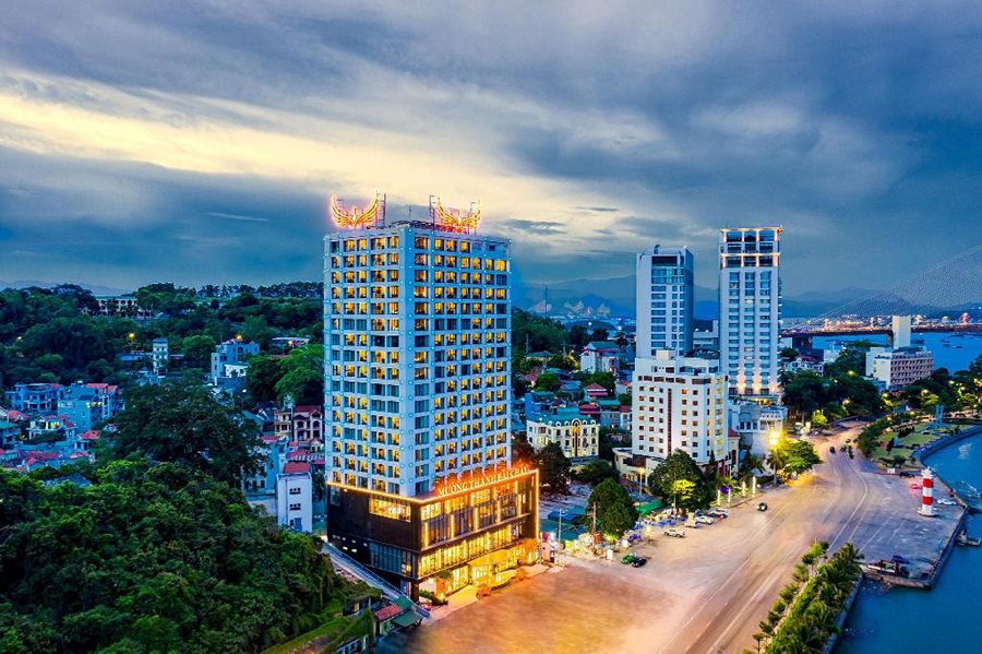 Khách sạn Mường Thanh Grand Bãi Cháy